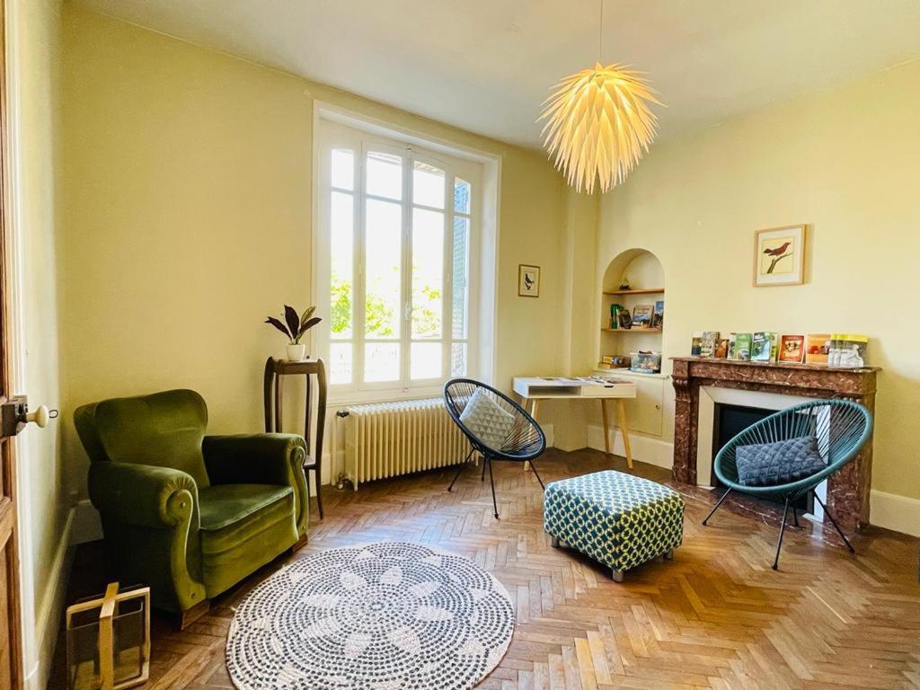 Charmante Maison Bourguignonne Avec Grand Jardin Et Parking Montbard Dış mekan fotoğraf